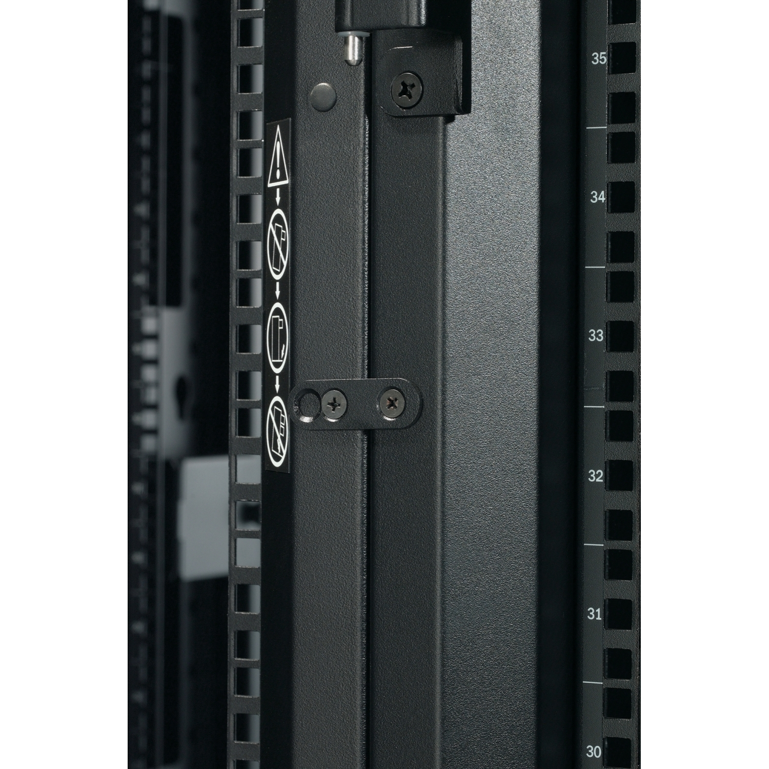 Apc Netshelter Sx 42u 750mm B X 1070mm D 19 It Rack Behuizing Met Zijpanelen Zwart Ar3150 Kopen Centralpoint